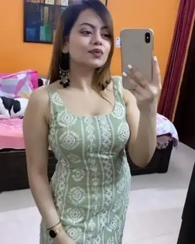 Call Girl in Kamjong